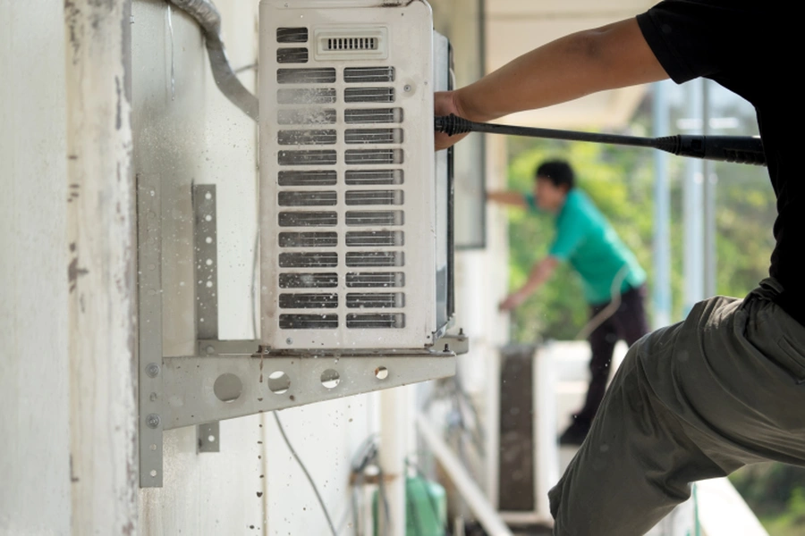 Diy Vs Professional Hvac Repair: What You Should Know in Lakewood, CO